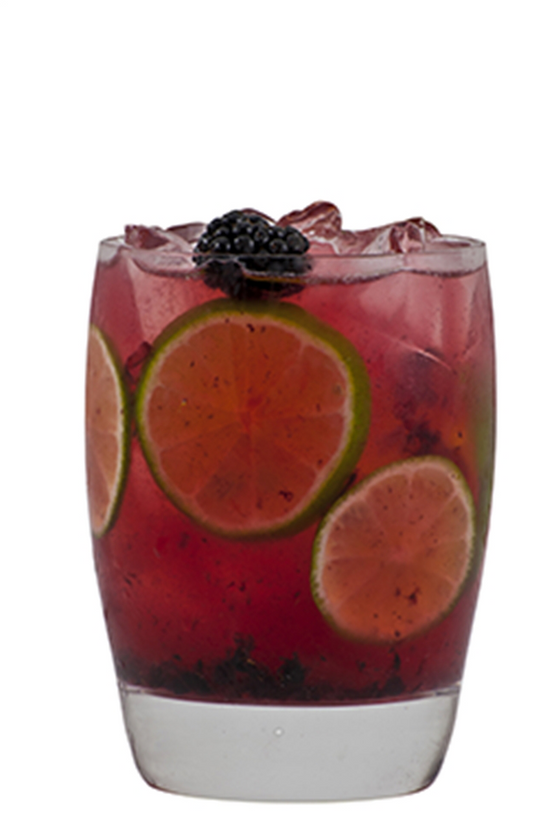 Caipirinha de moras frescas