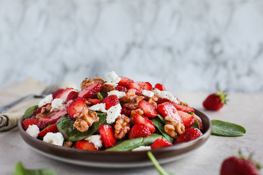 Vinagreta picante de semillas de amapolas y fresas